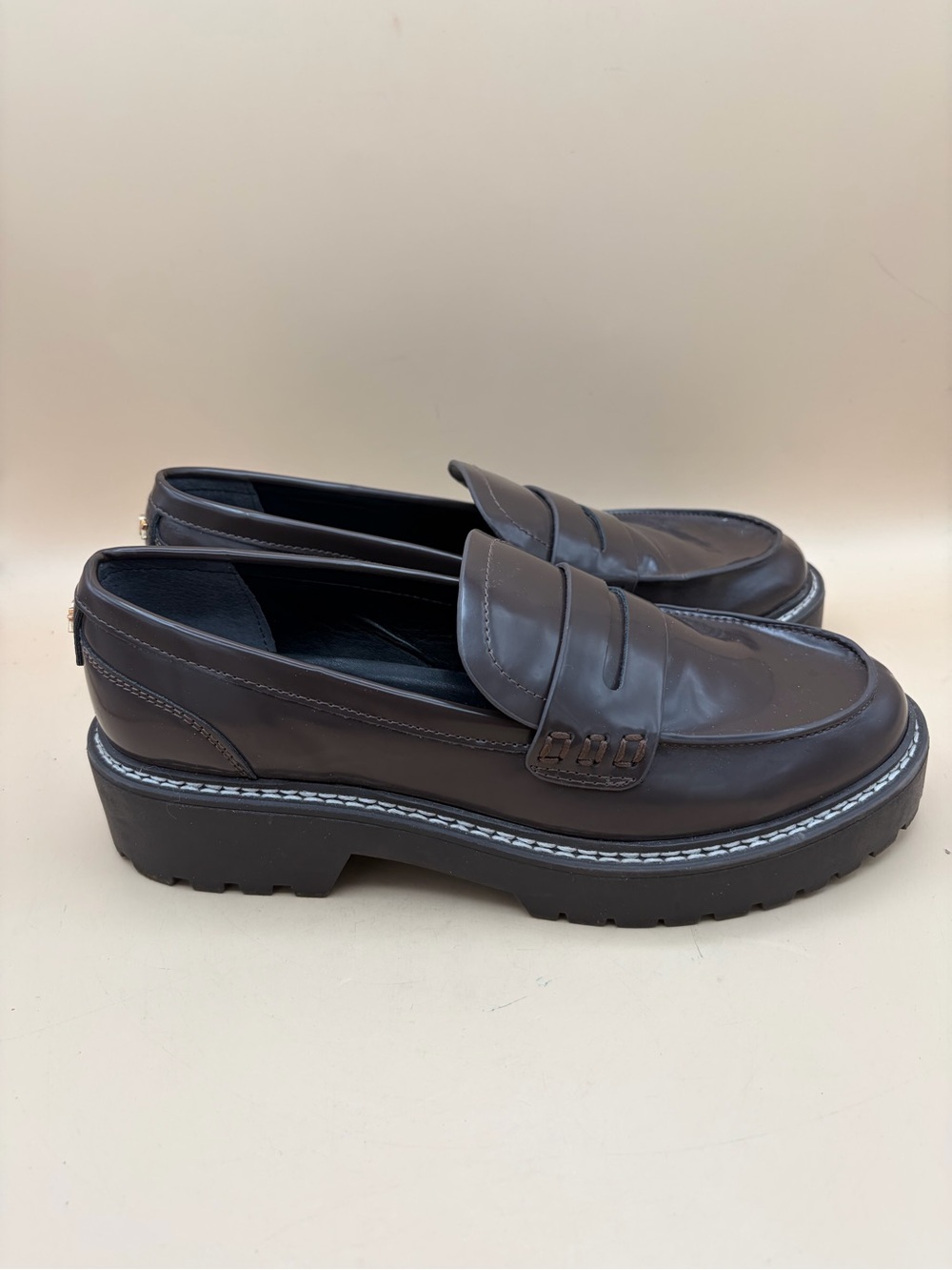 Calvin Klein Suzie Casual Lug Sole Loafers - Women’s Size 8.5 - Picture 2 of 8
